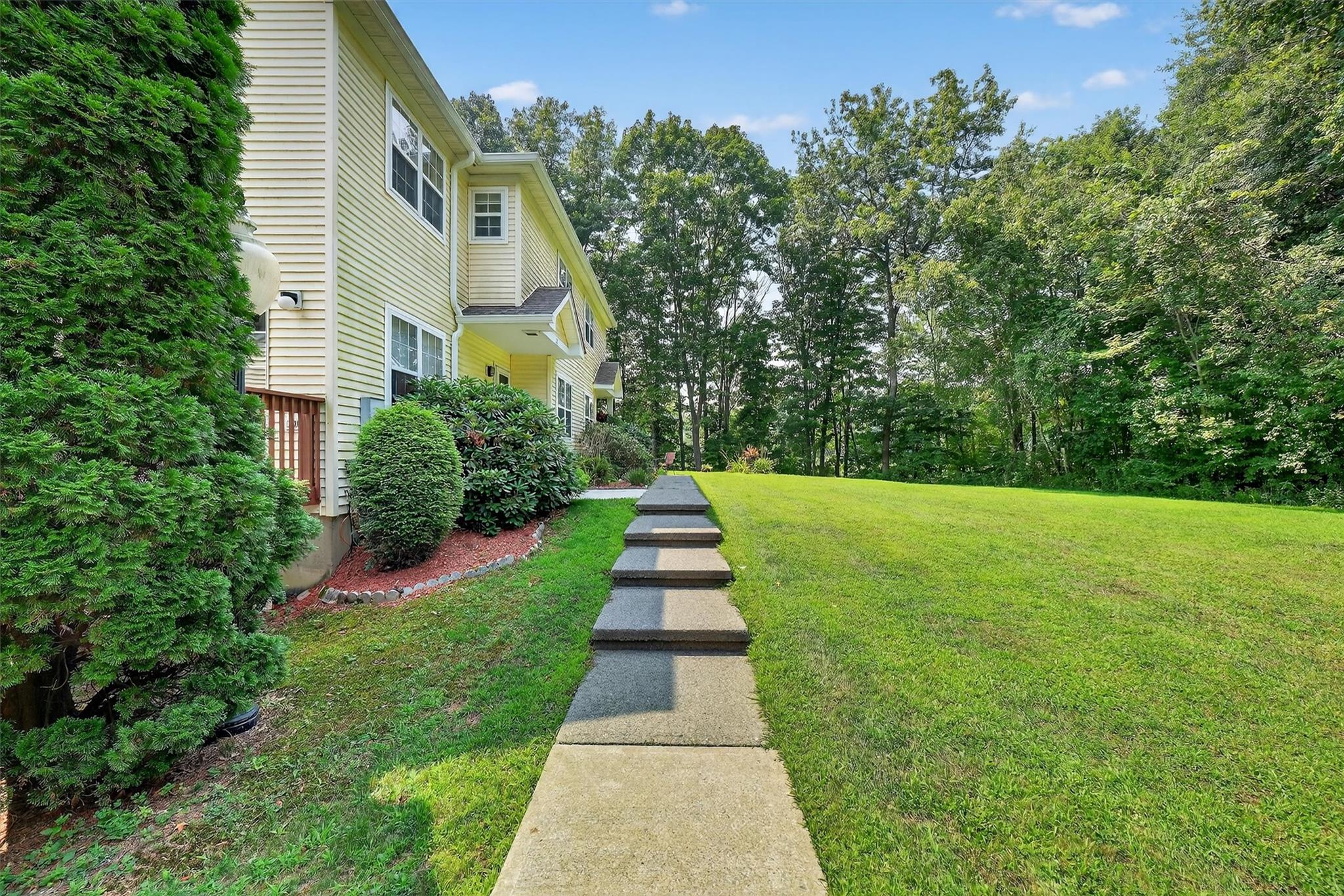129 Stringham Road 32
