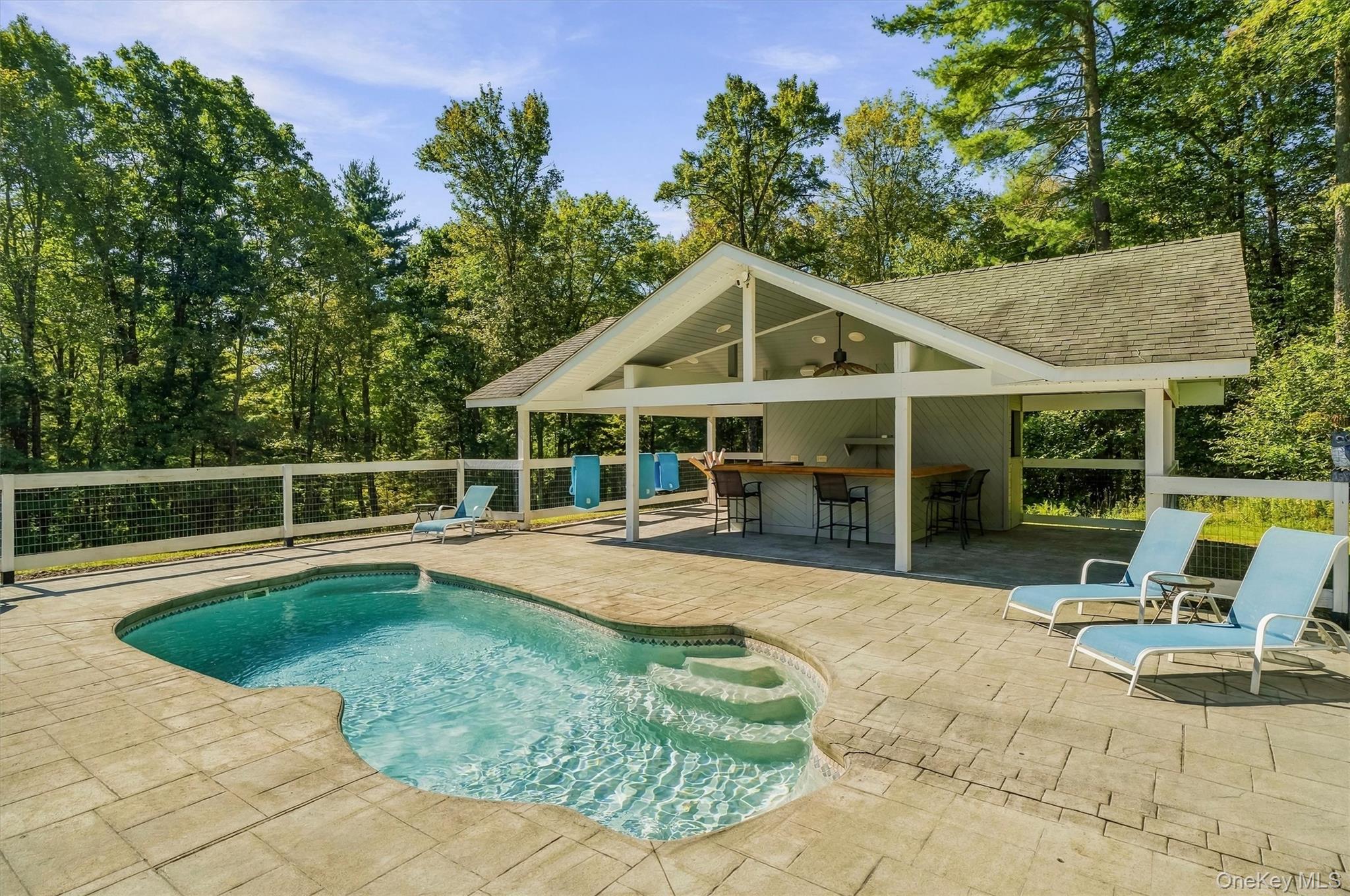 705 Swamp Pond Rd