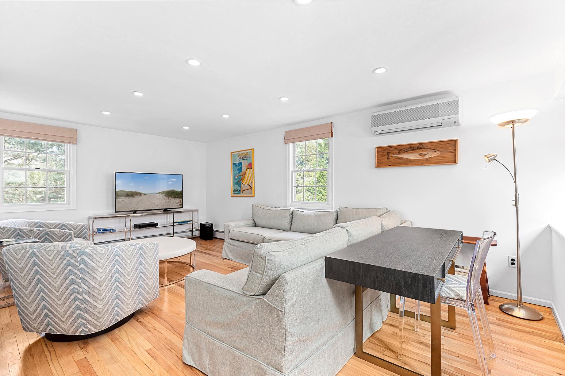 659 Accabonac Road, East Hampton, New York image 8