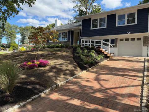 2 Arbor Gate Old Bethpage NY 11804