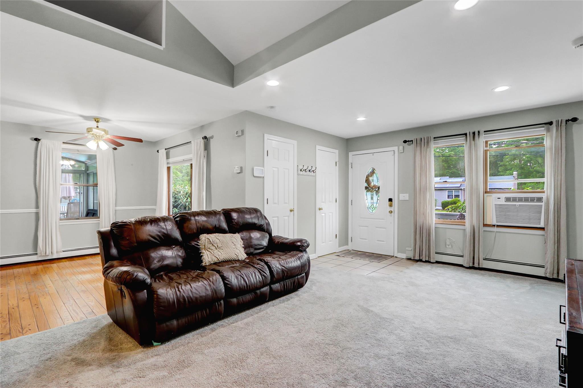 19 Deer Avenue