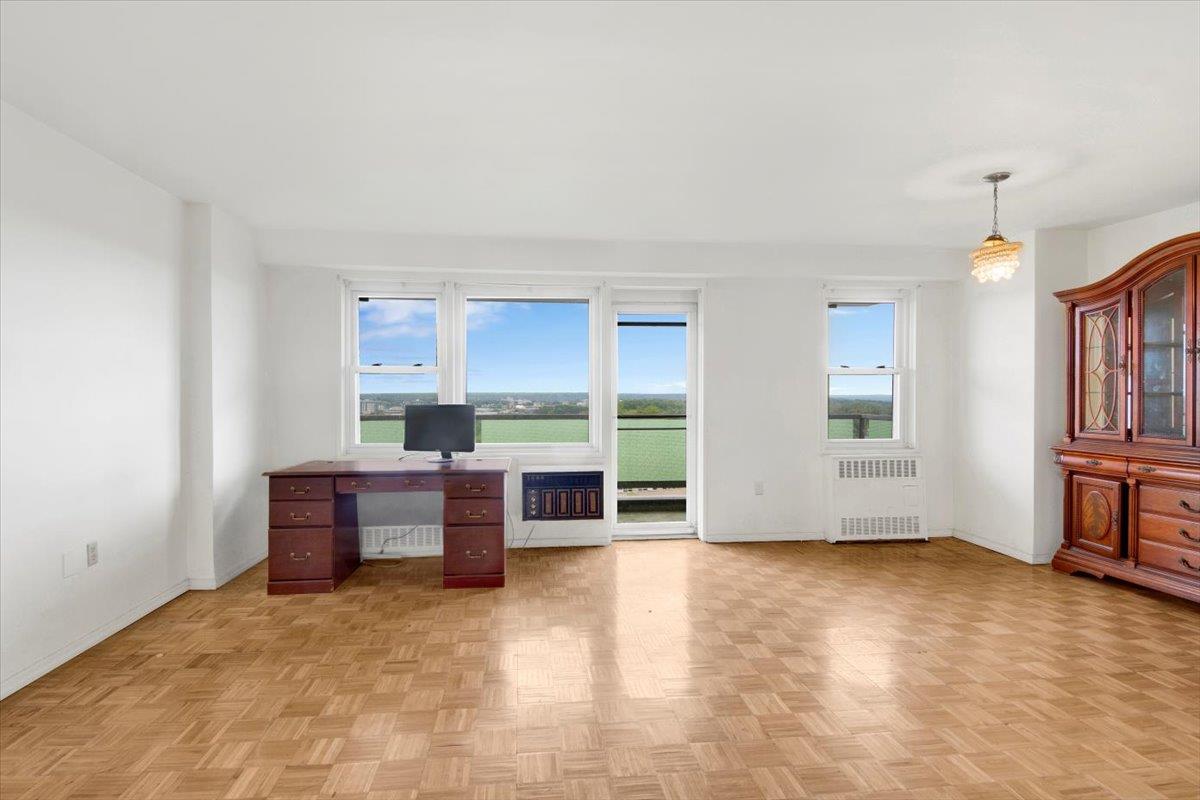 1841 Central Park Avenue #18P, Yonkers, New York image 10