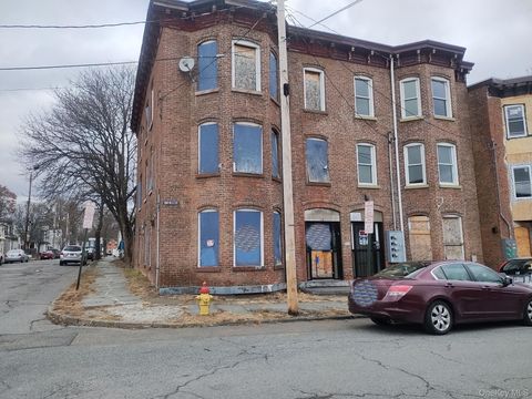 74 Van Ness Street Newburgh NY 12550