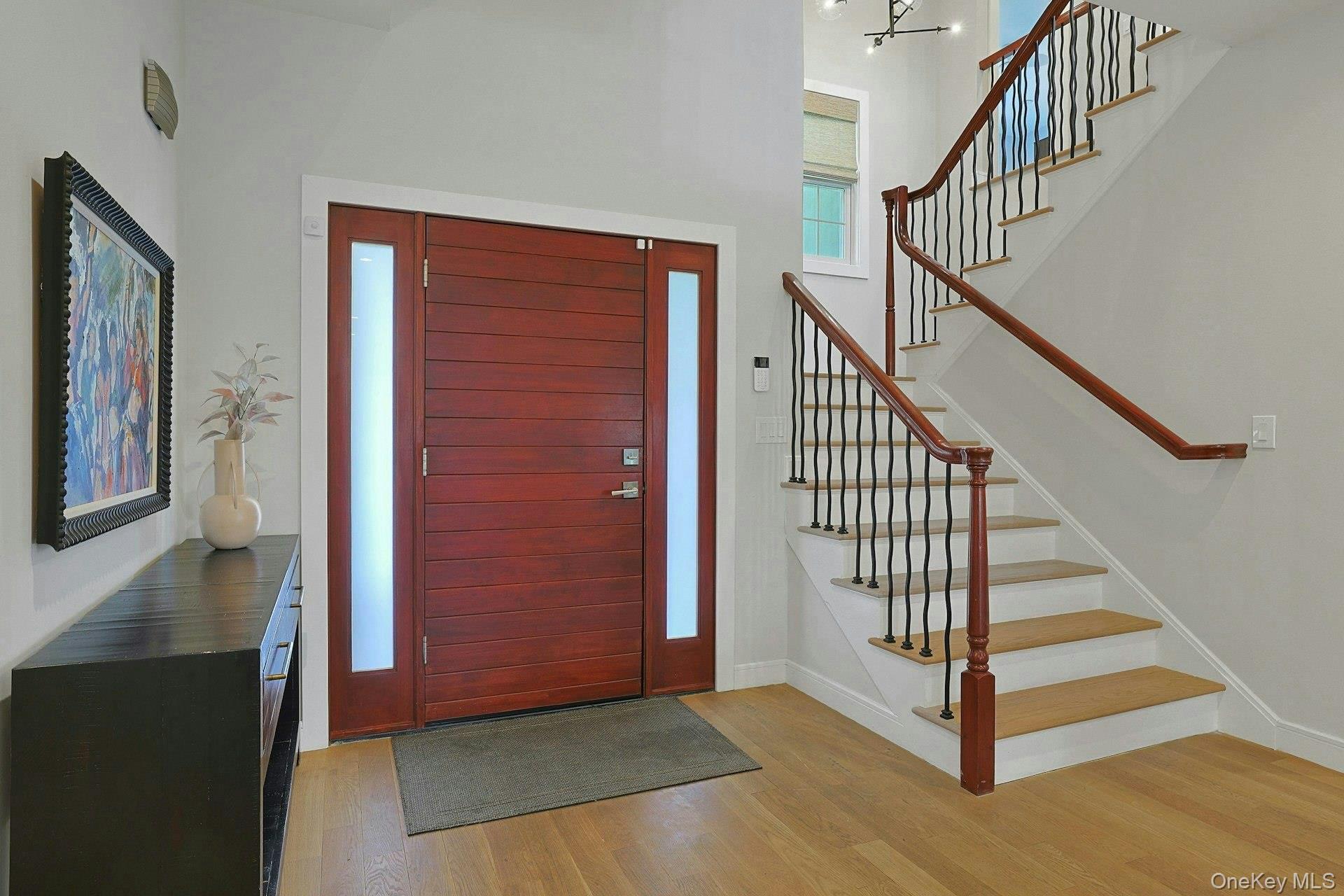 28 Rose Street 28