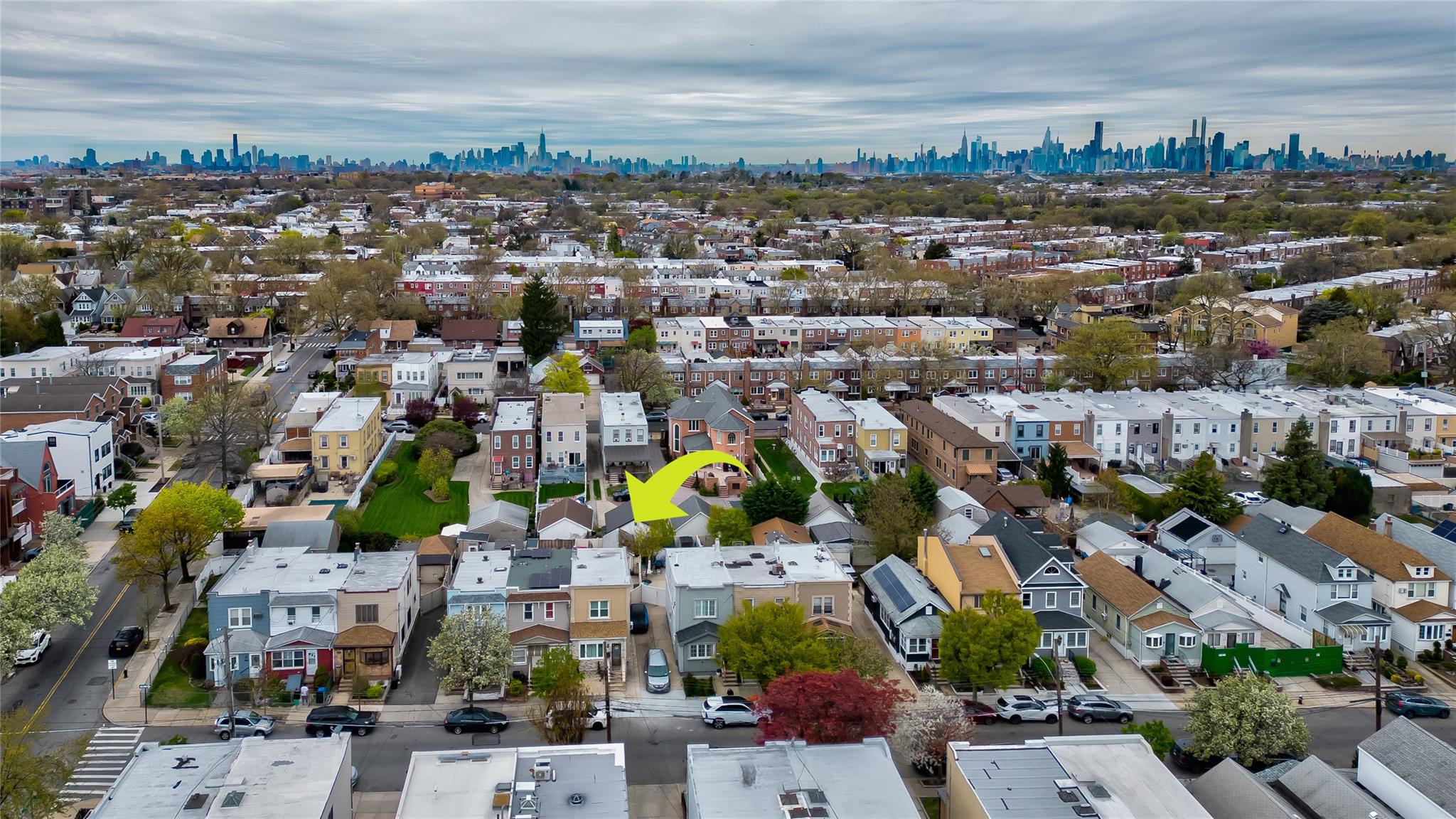 6546 79th Place, Middle Village, New York image 27
