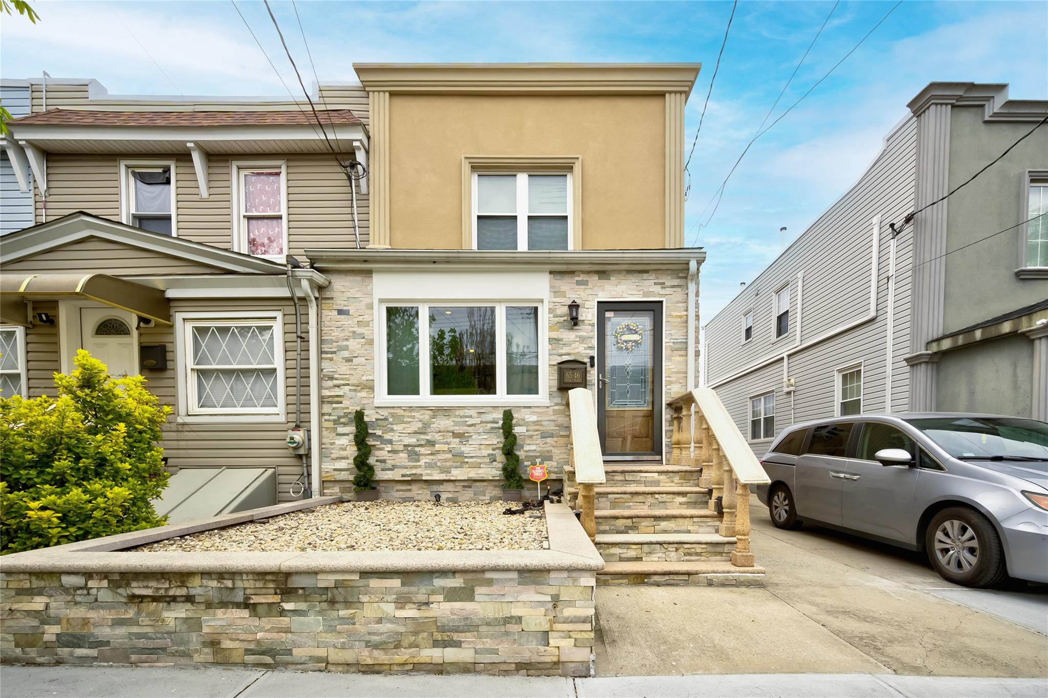Property for Sale at 79th Place, Middle Village, Queens, NY - Bedrooms: 3 
Bathrooms: 2 
Rooms: 7  - $969,000
