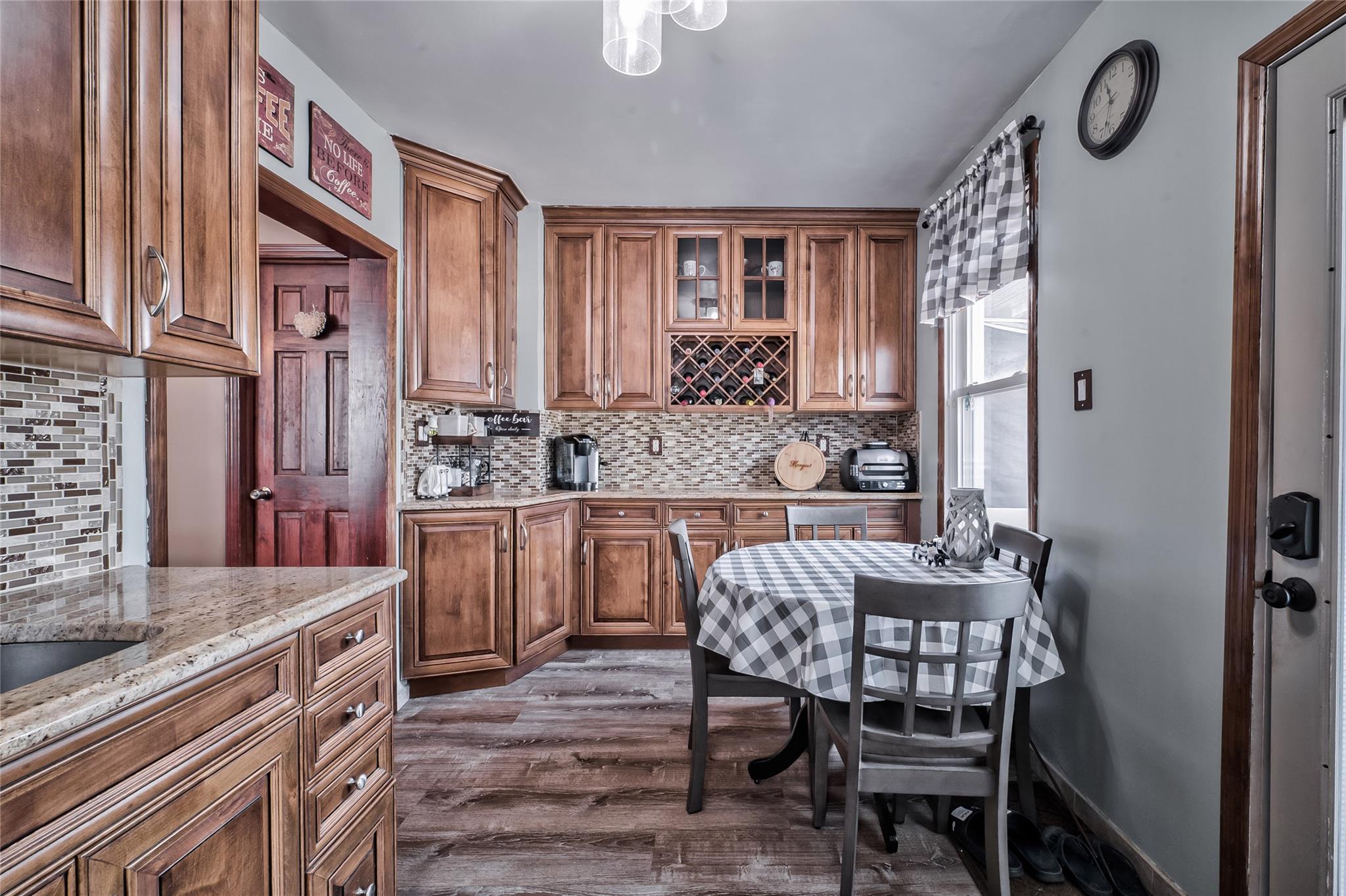 6546 79th Place, Middle Village, New York image 12