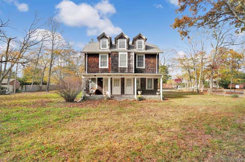 Multifamily For Sale - 14 Halsey Avenue<br/> East Quogue, NY 11942