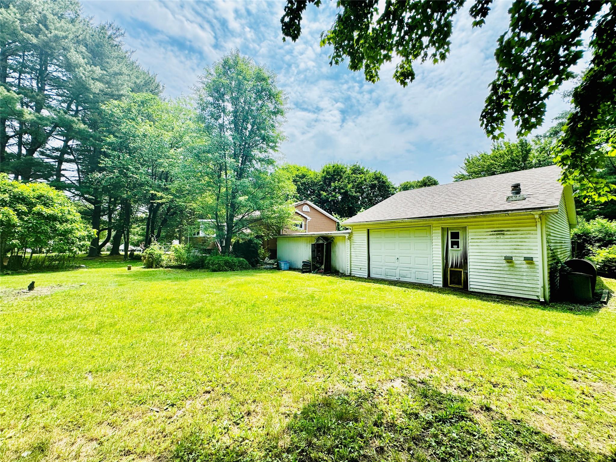20 Shore Drive, Elizaville, New York image 46