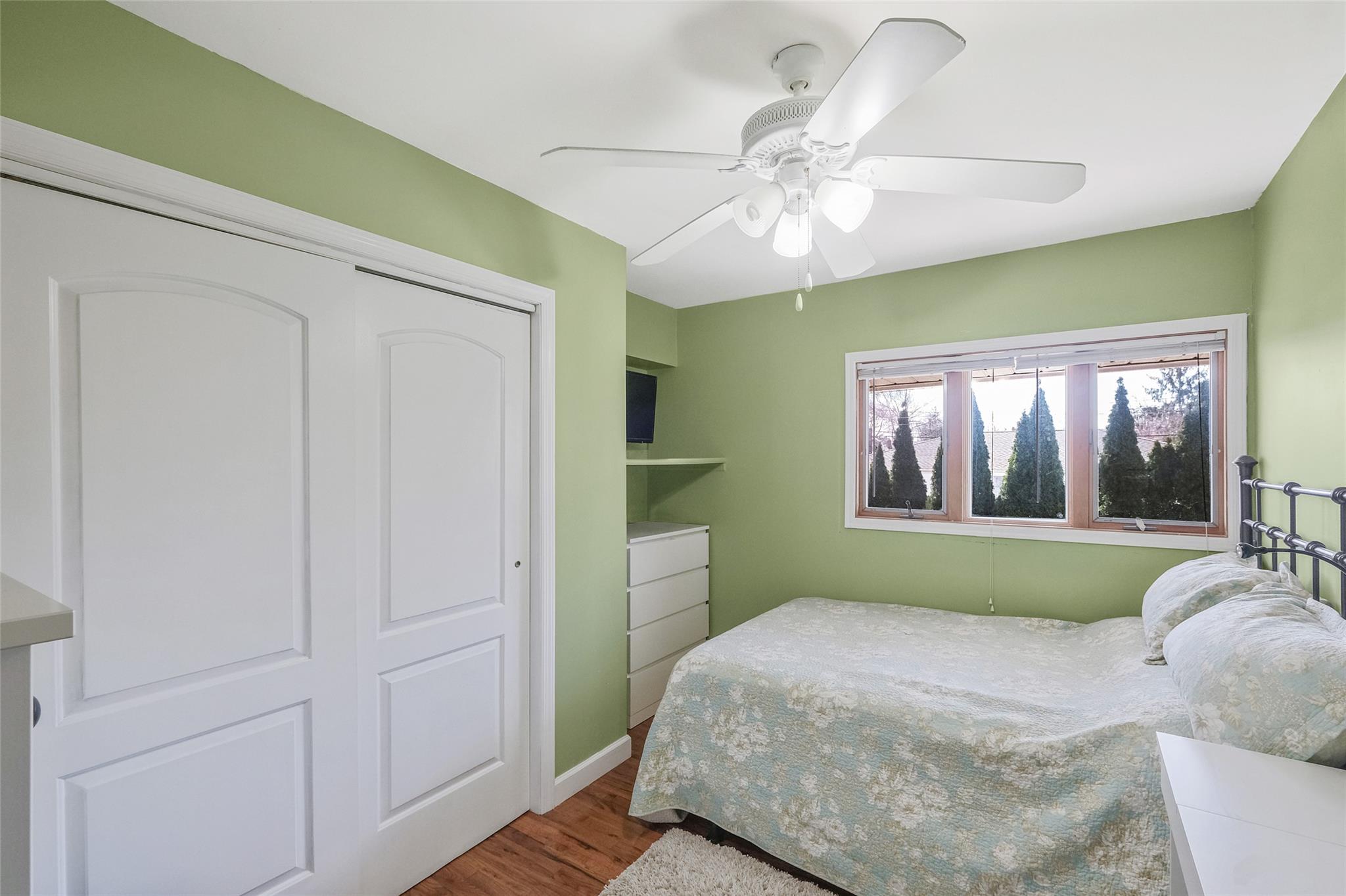 24 Sheldon Place, Commack, New York image 21