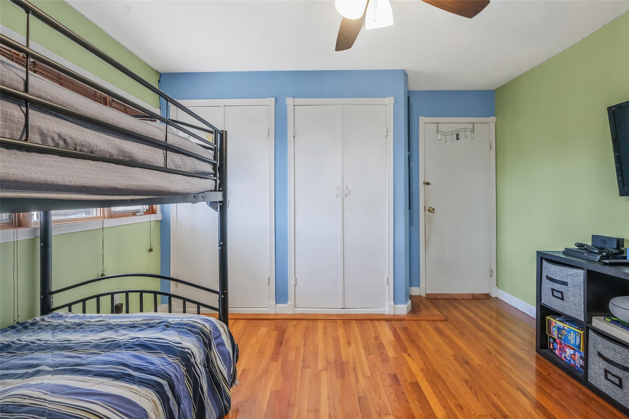 24 Sheldon Place, Commack, New York image 20