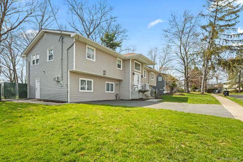 Homes For Sale - 11 Wilsher Drive<br/> Monsey, NY 10952