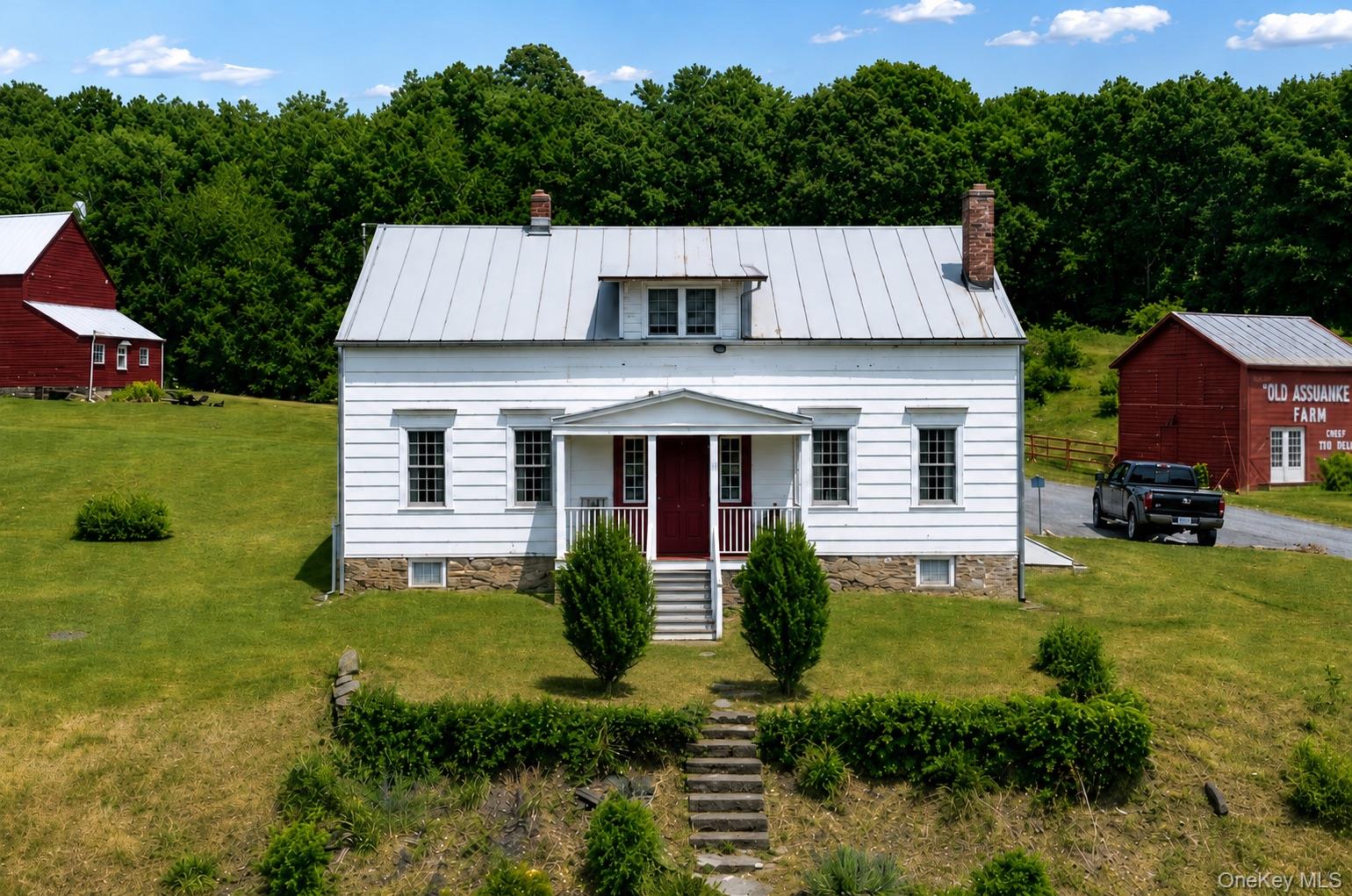 148 N Creek Road