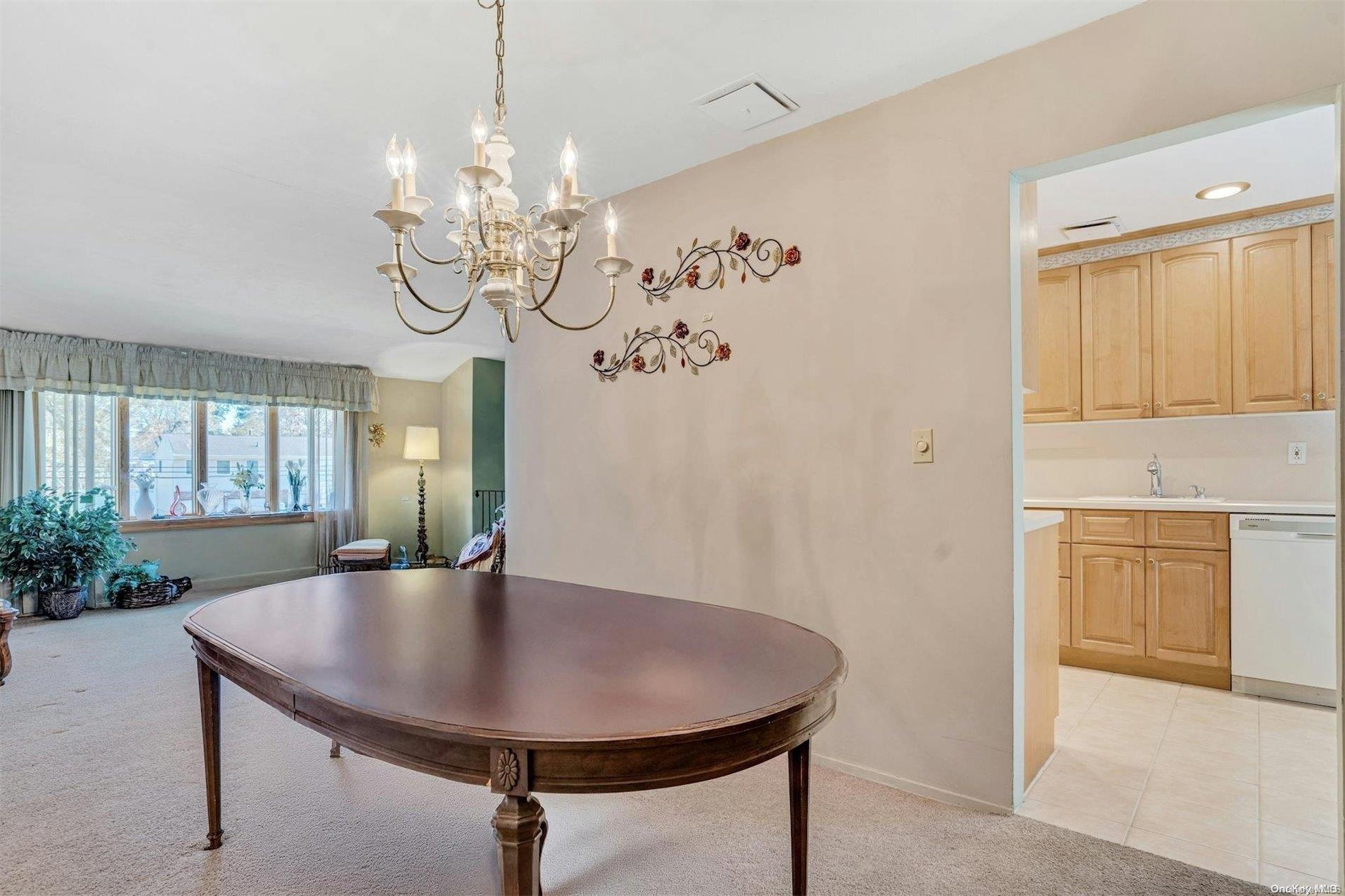 18 Greg Lane, East Northport, New York image 11