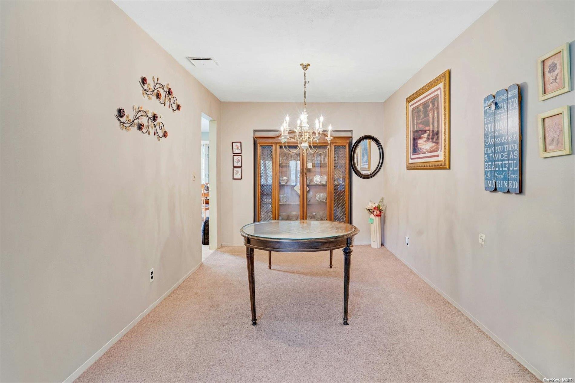 18 Greg Lane, East Northport, New York image 12