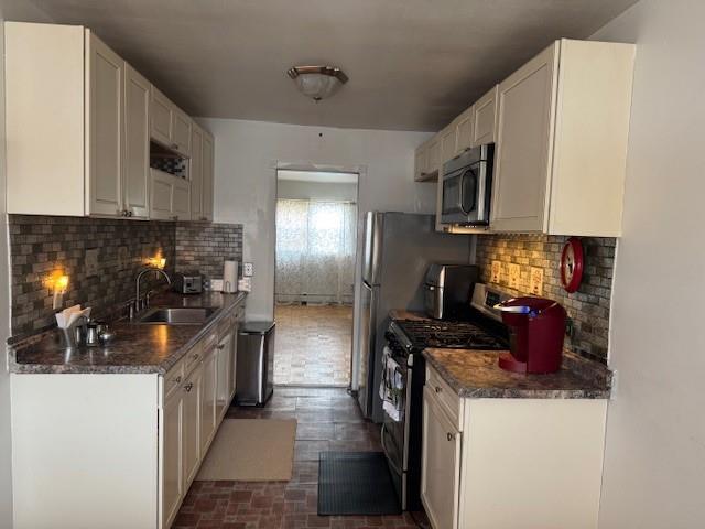 6 Whitman Court, Middletown, New York image 16