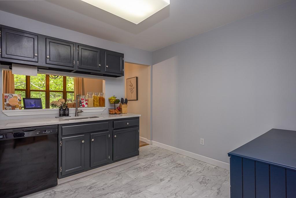 905 Sierra Vista Lane, Valley Cottage, New York image 15