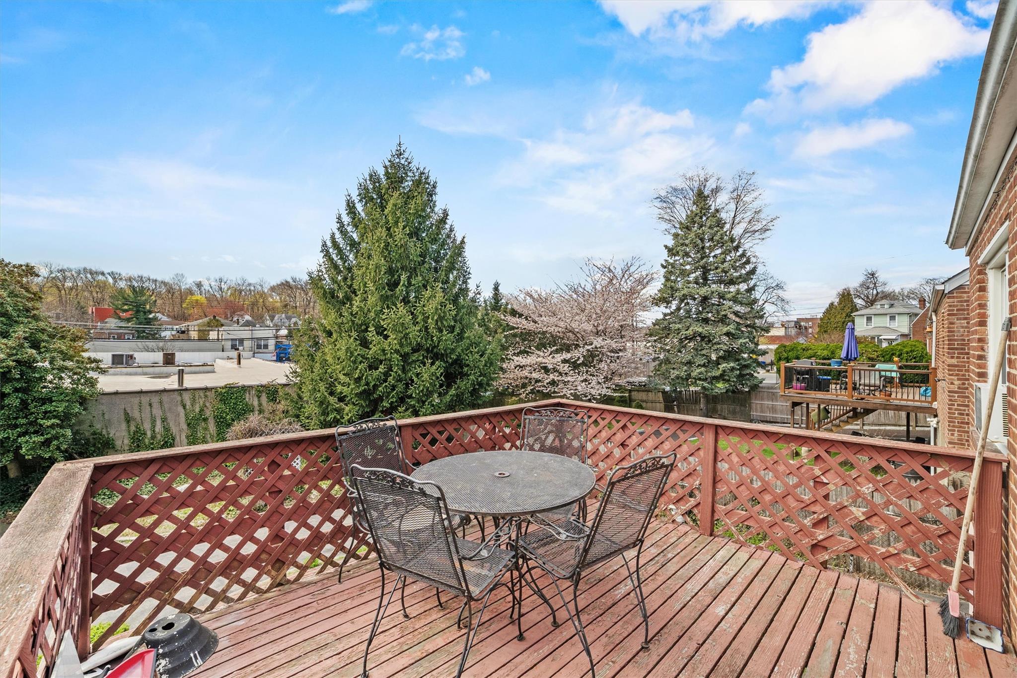 39 King Avenue, Yonkers, New York image 24
