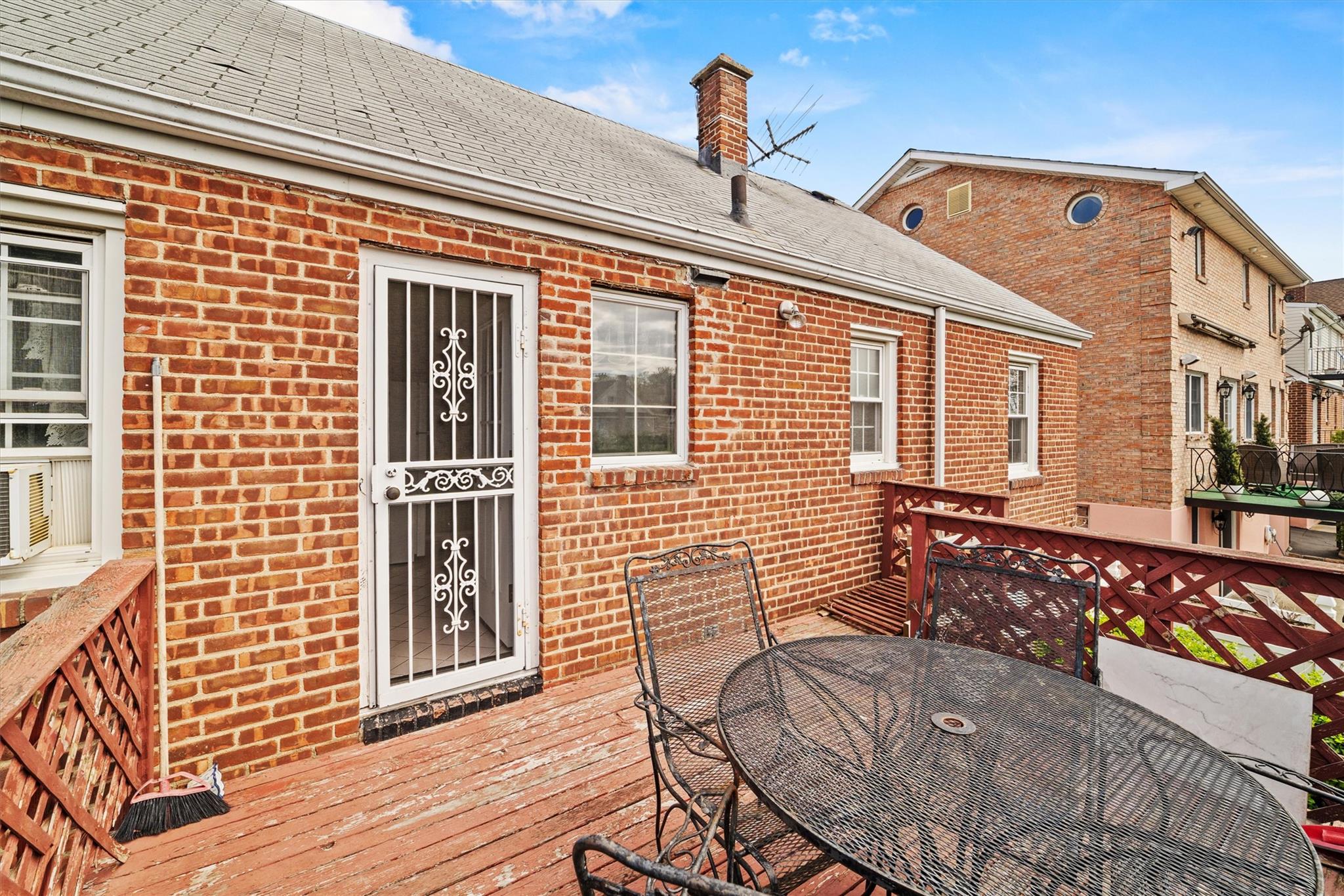 39 King Avenue, Yonkers, New York image 25
