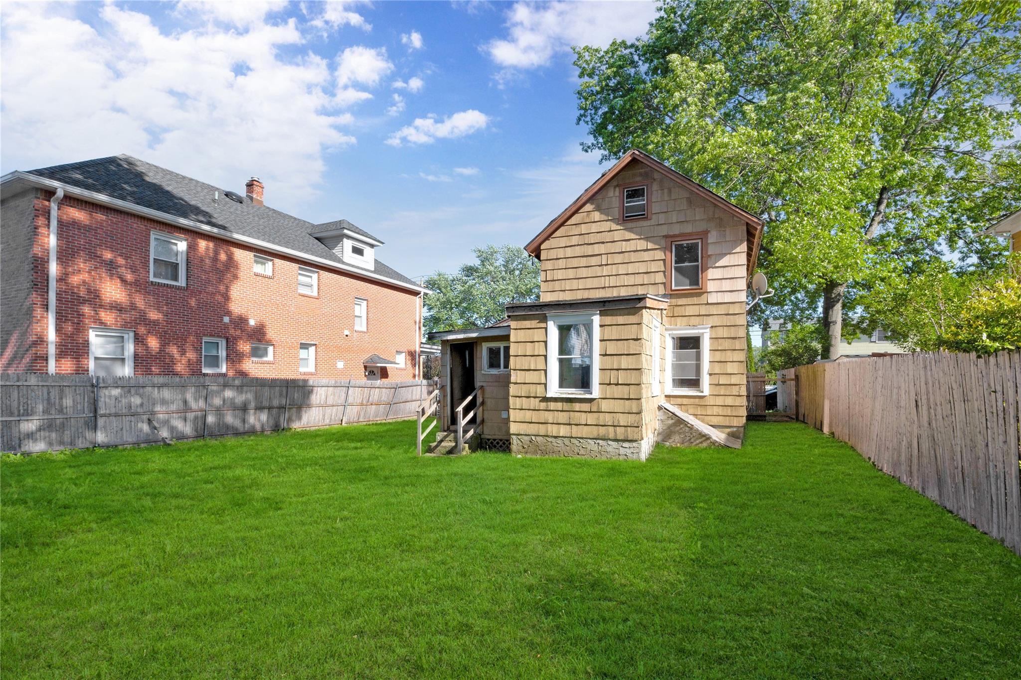 20 Valentine Street, Glen Cove, New York image 13