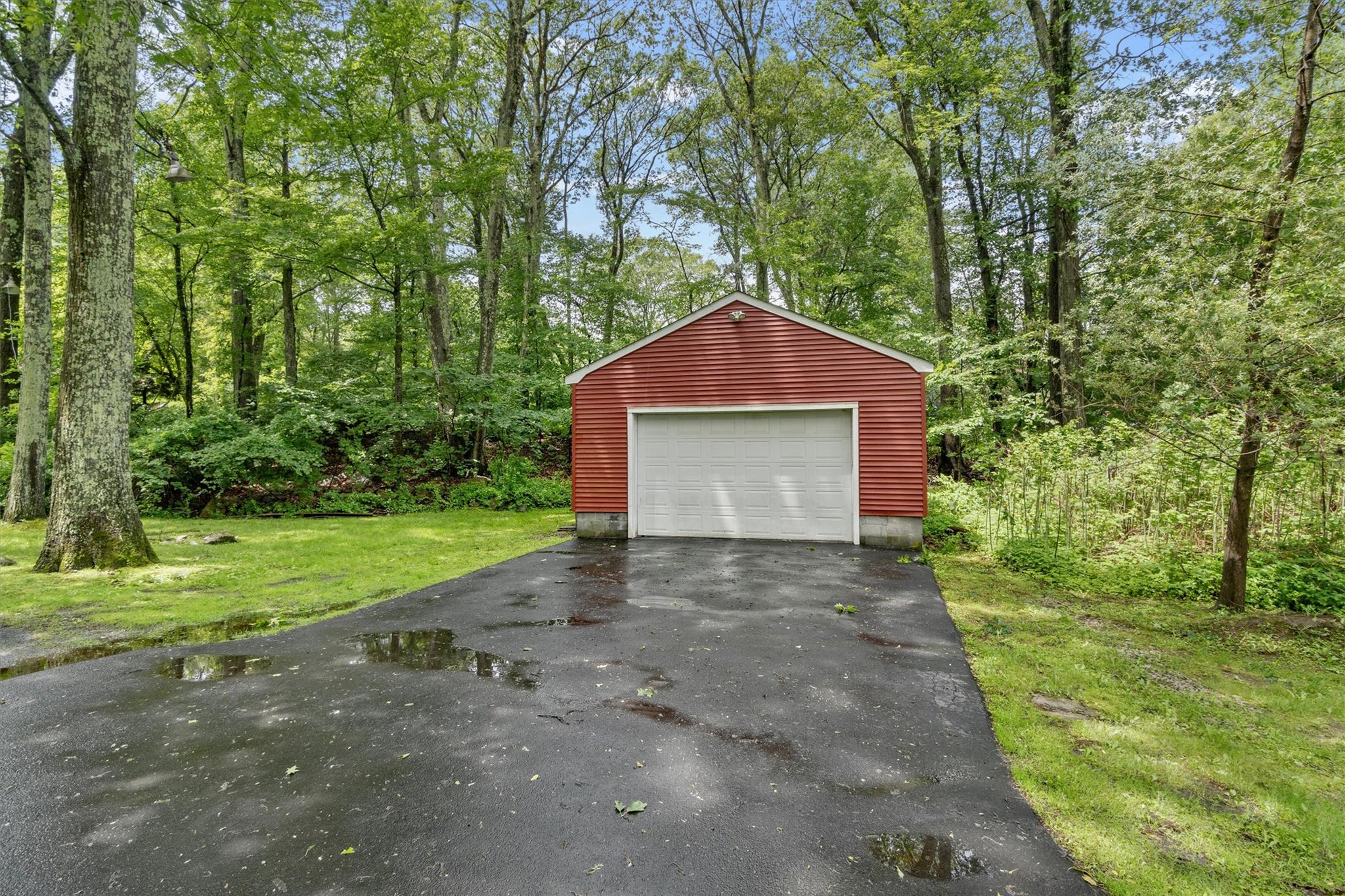 41 Birch Trail, Carmel, New York image 34