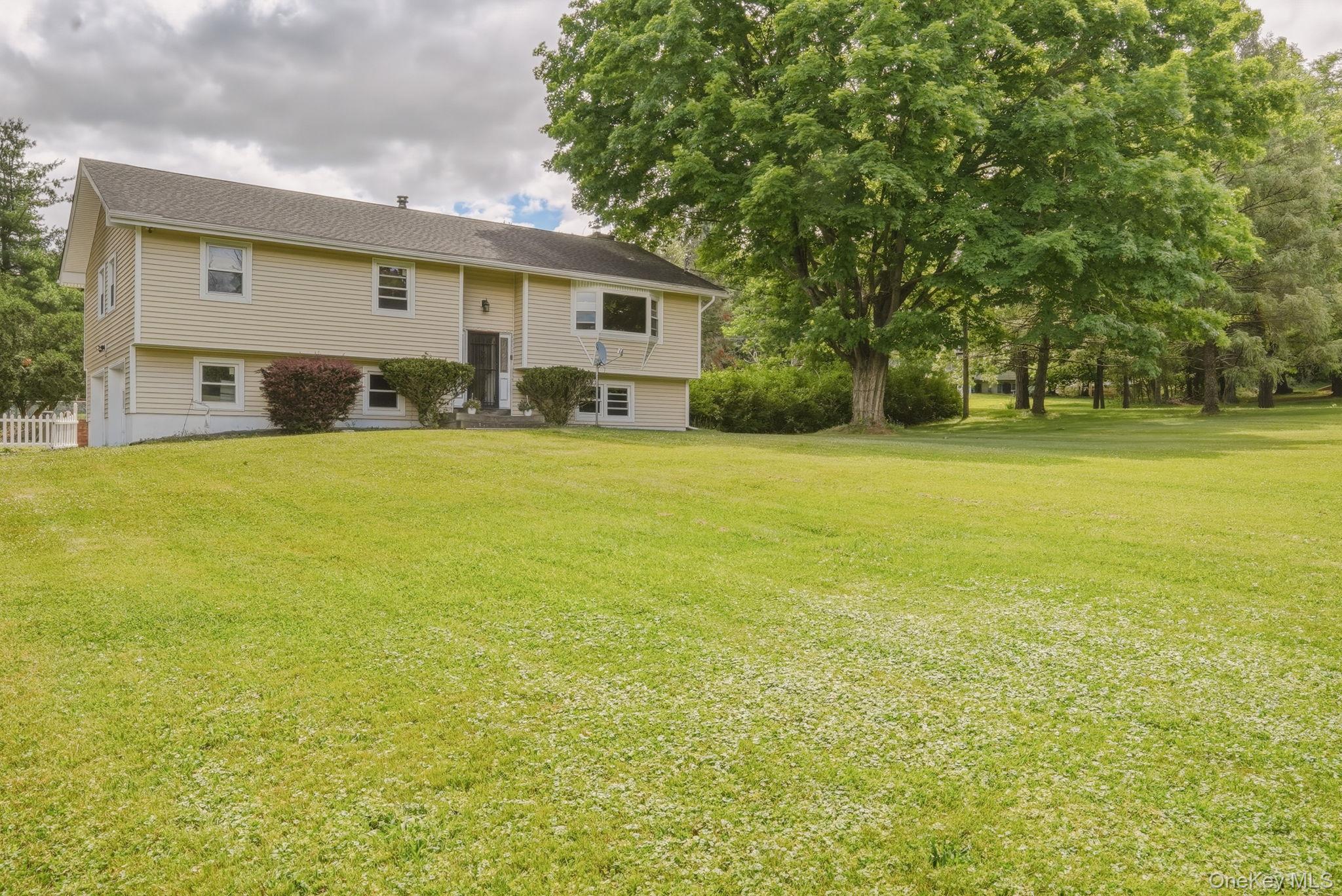 4 Hunt Drive