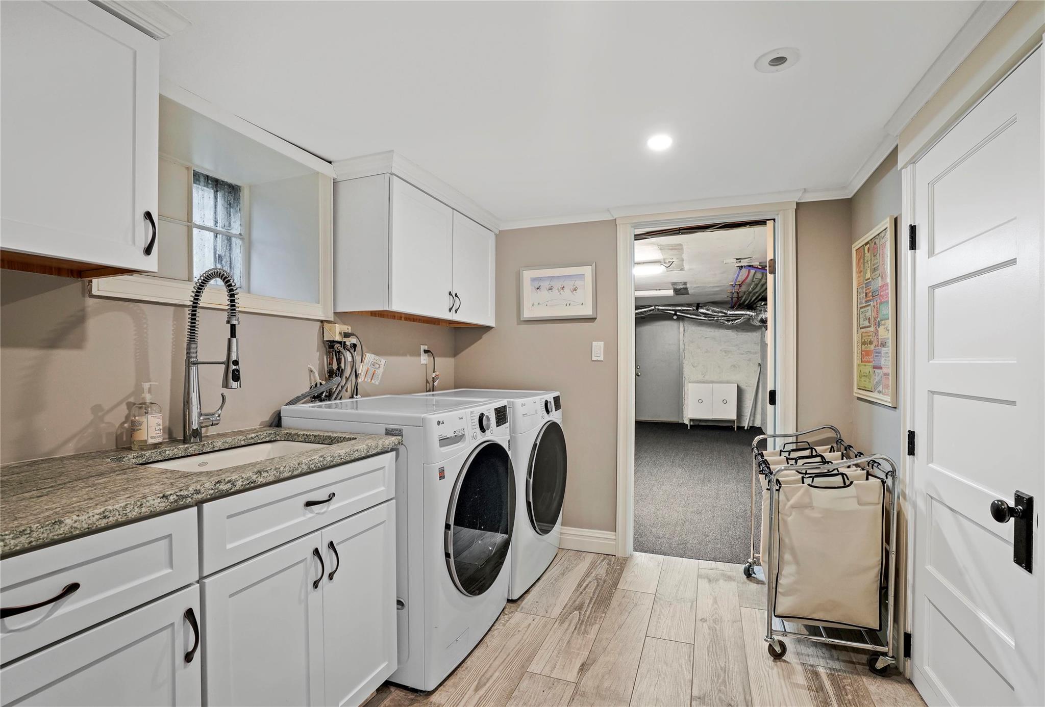 305 Pelhamdale Avenue, Pelham, New York image 30
