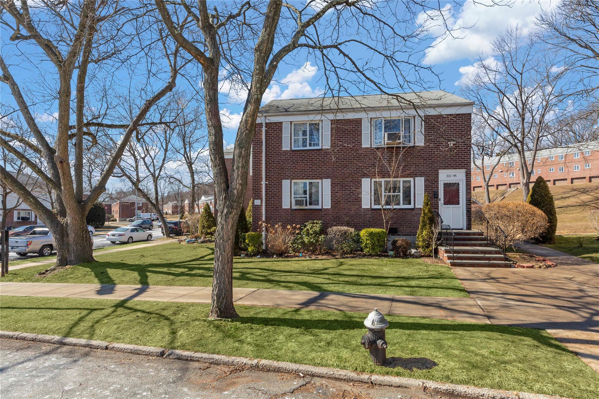 221-95 Manor Road #UPPER, Queens Village, New York image 13