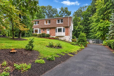 Homes For Rent - 17 Esquire Road<br/> New City, NY 10956