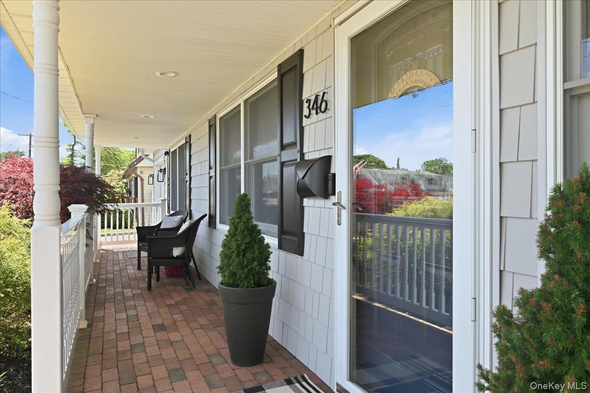 346 Seaford Avenue