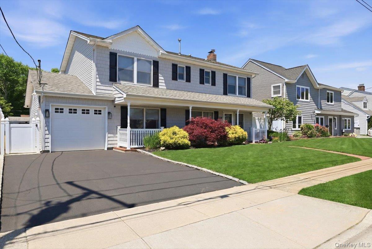 346 Seaford Avenue