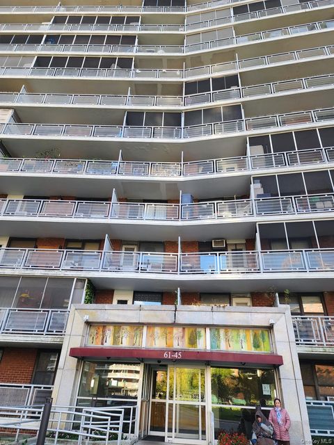 61-45 98th Street STK Rego Park NY 11374