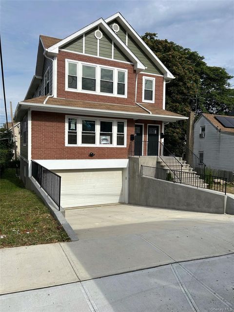 Multifamily For Sale - 137 S 14th Avenue<br/> Mount Vernon, NY 10550