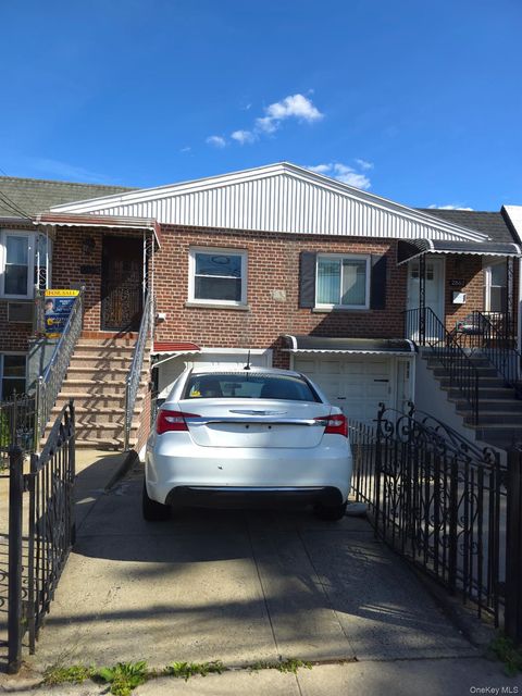 2864 Philip Avenue Bronx NY 10465