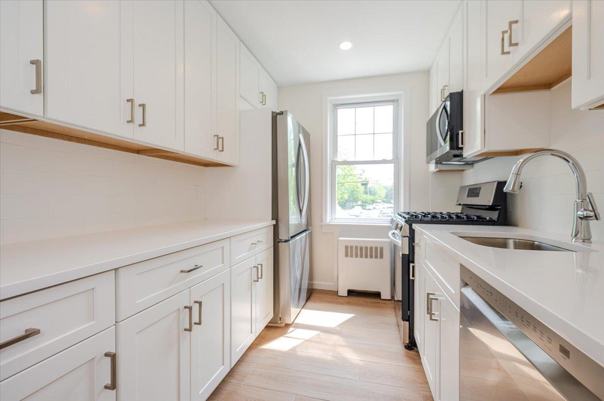 200 N Village Avenue #A-3, Rockville Centre, New York image 7