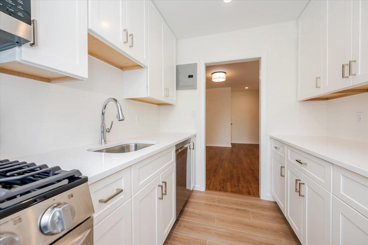 200 N Village Avenue #A-3, Rockville Centre, New York image 8