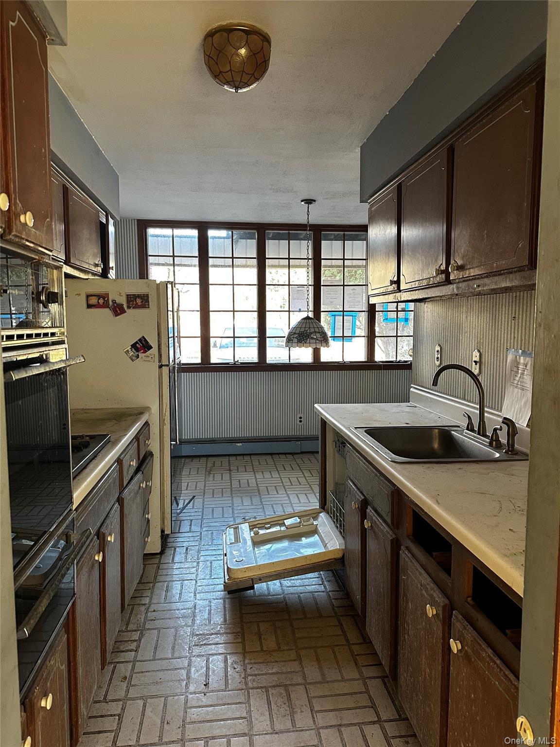 166 Halgren Crescent