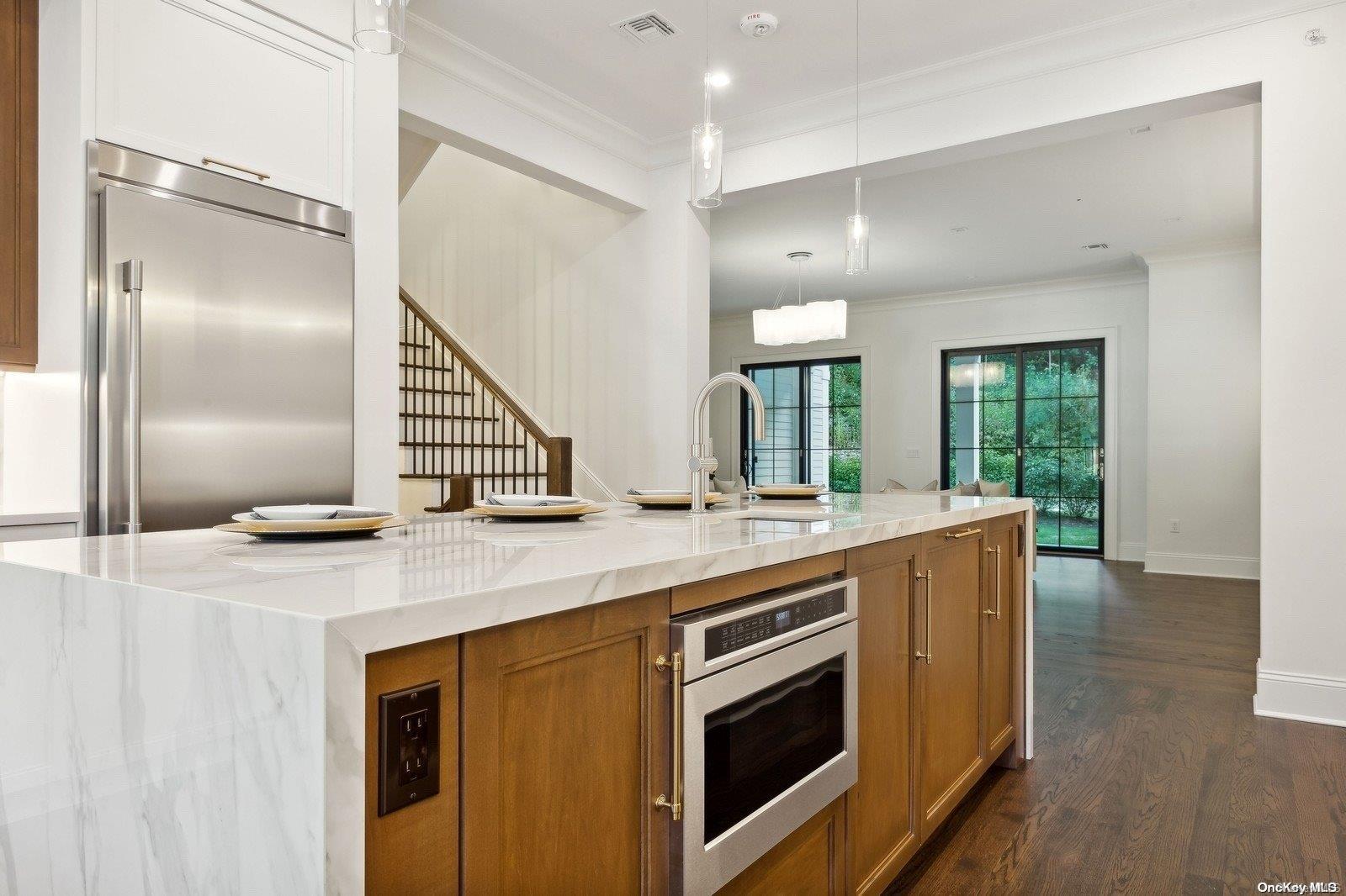 133 Spring Road #6, Huntington, New York image 6