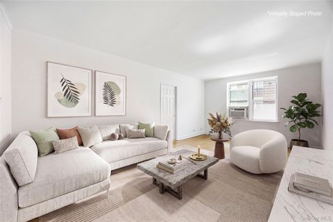 Photo of 110-20 71st Avenue #620, Forest Hills, NY 11375 (MLS # 984967)