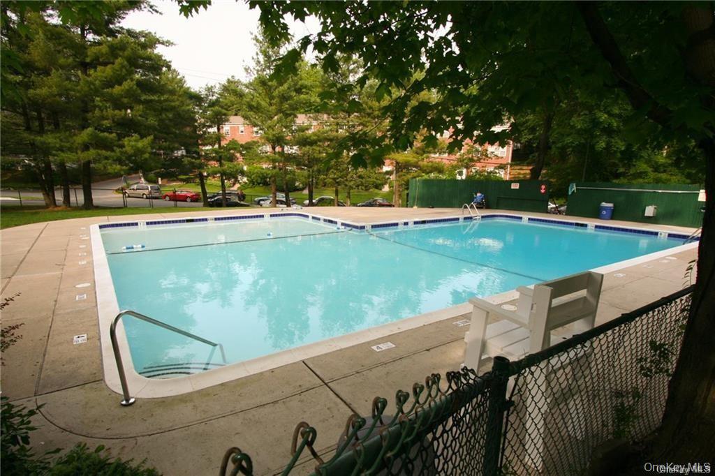 182 Pinewood Road 23