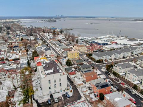 Photo of 190 Fordham Street #12, Bronx, NY 10464 (MLS # 961056)