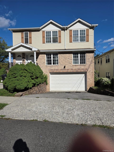 Multifamily For Rent - 419 Garden Avenue #2<br/> Westchester County, Mount Vernon, NY 10553