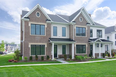 2 Dewitt Drive Chappaqua NY 10514