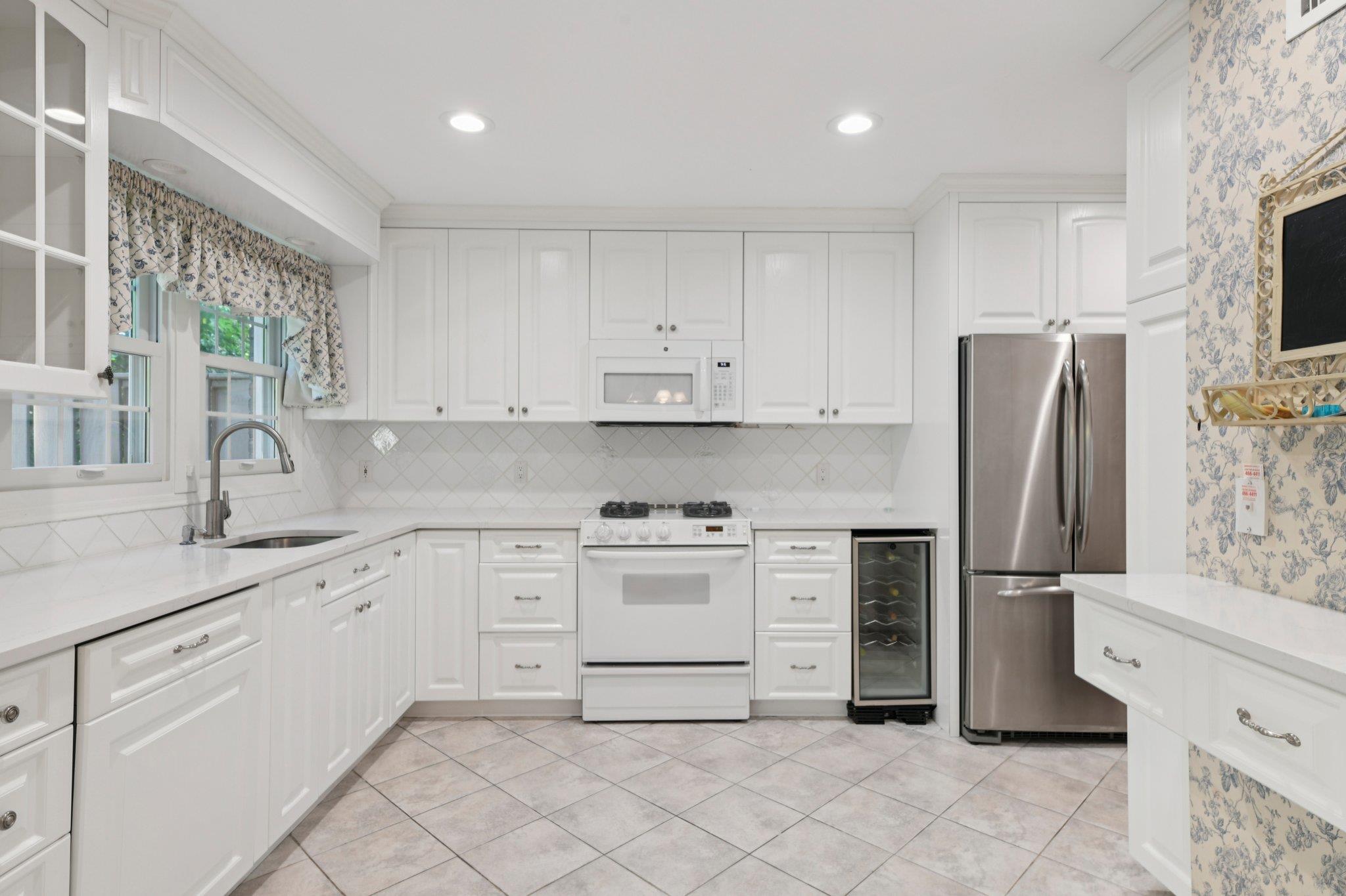 85 Marjorie Court 85