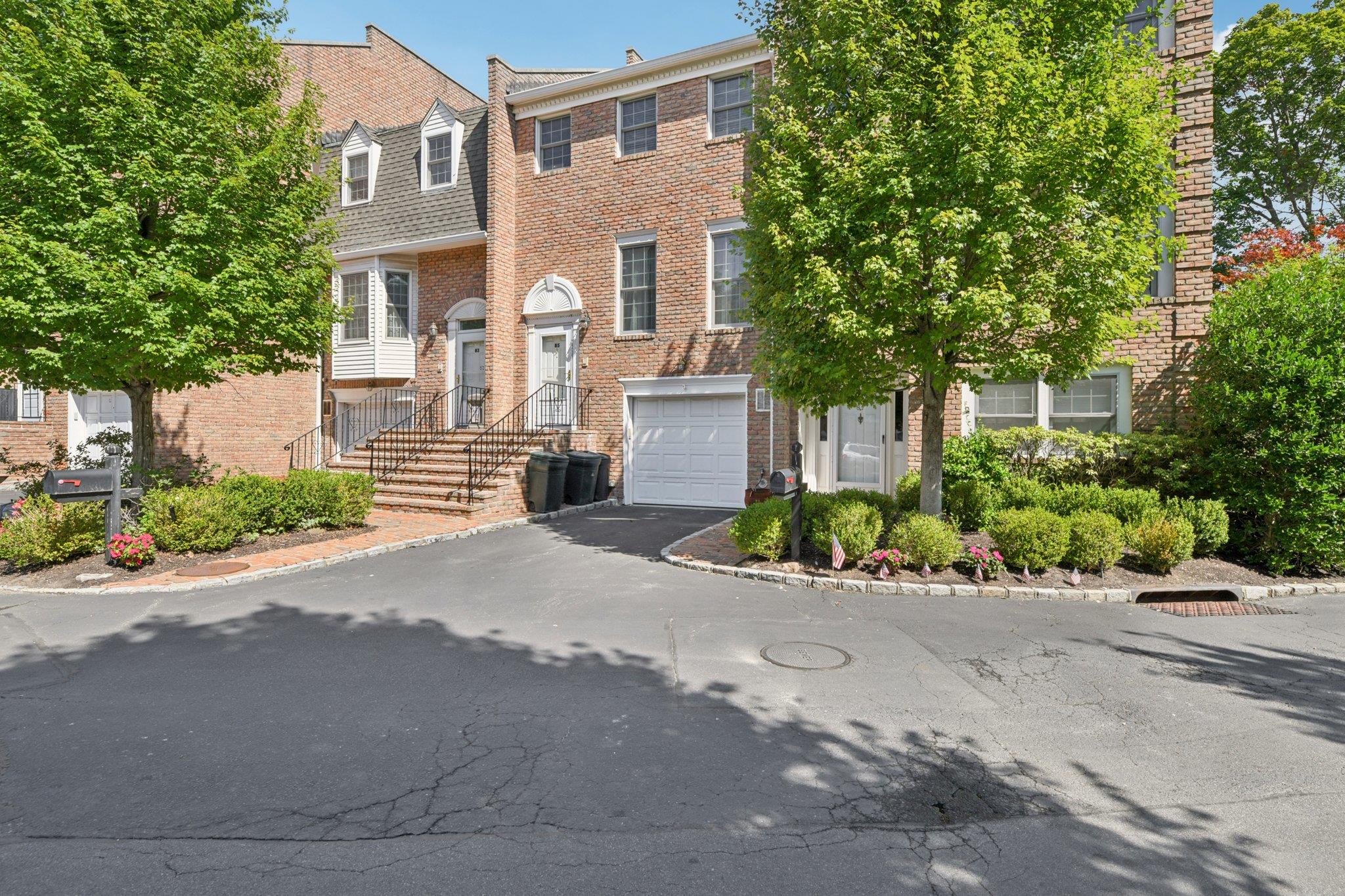 85 Marjorie Court 85