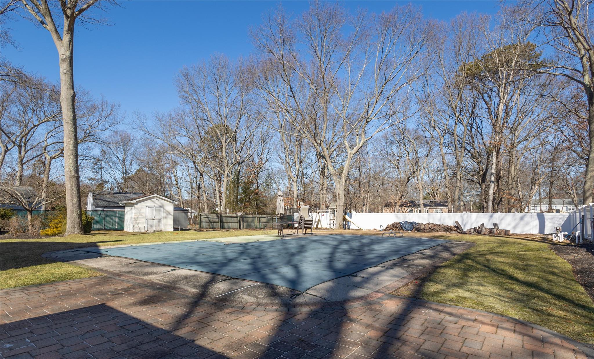 17 Wanda Terrace, Farmingville, New York image 37