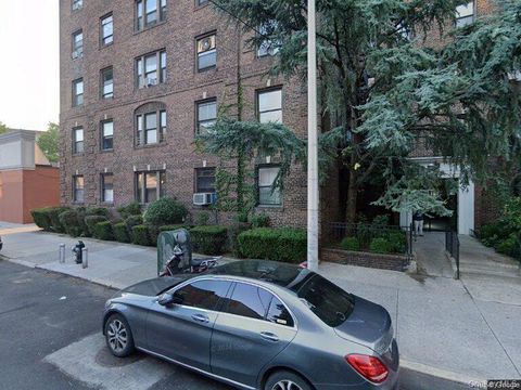 3121 54th Street 5K Woodside NY 11377