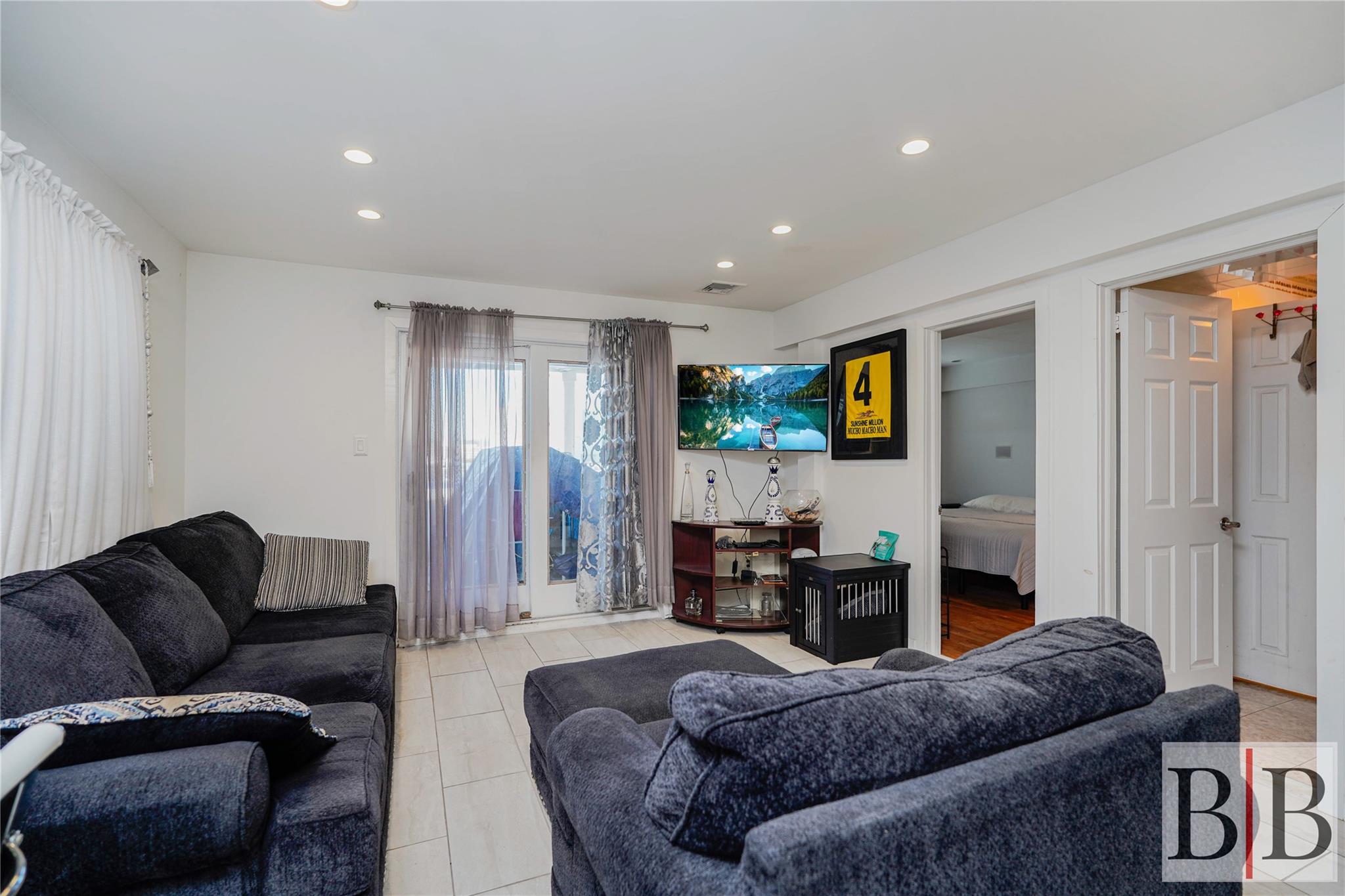 2394 National Drive, Brooklyn, New York image 9
