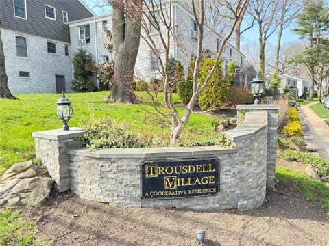 Homes For Sale - 77 Glen Keith Road #77L<br/> Glen Cove, NY 11542