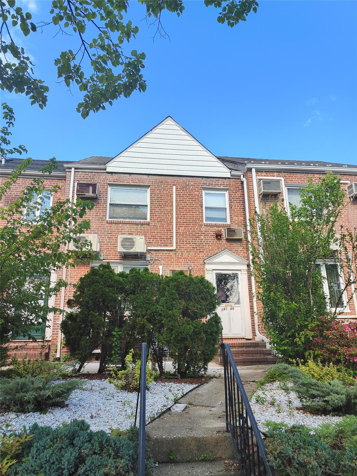 141-49 72nd Crescent